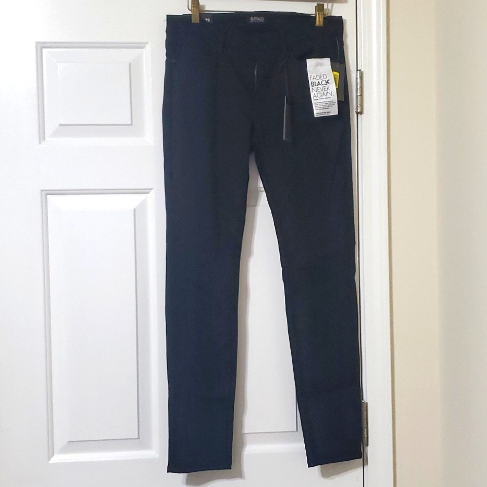 New

Bufflalo David Jeans